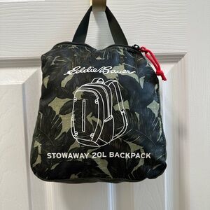 Pre-owned Eddie Bauer Camouflage Stowaway 20L Backpack
